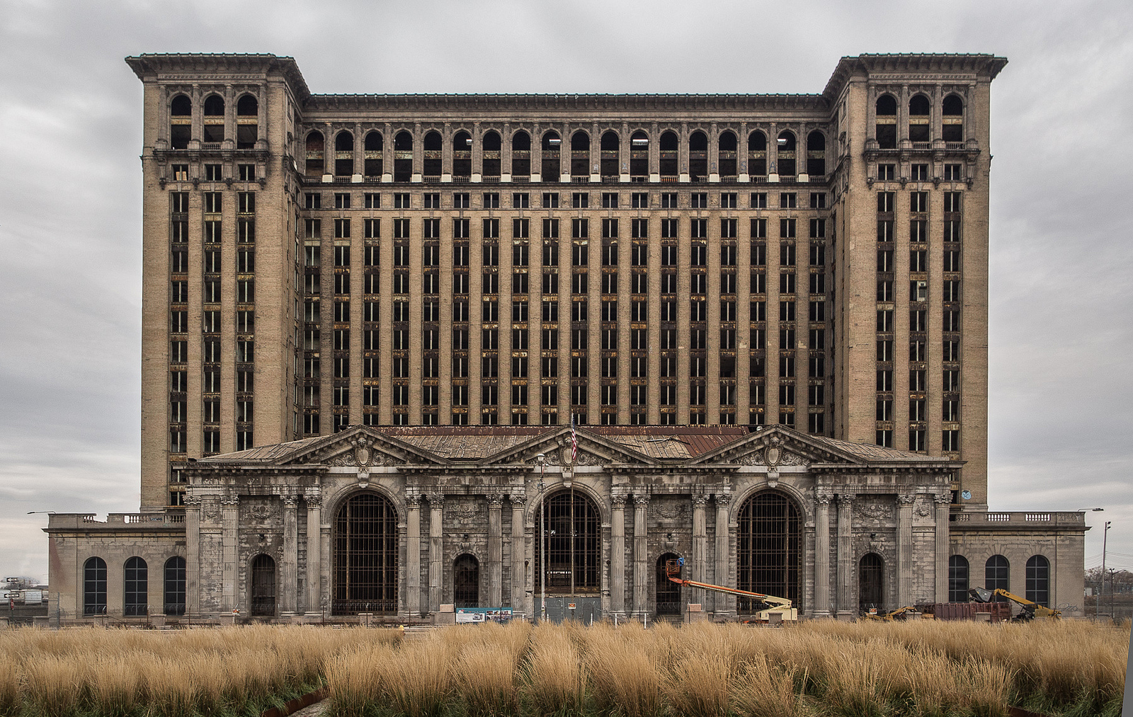 Ford Aims To Revive A Detroit Train Station And Itself Kenneth Caldwell   8216305752 280c40b9f1 H 